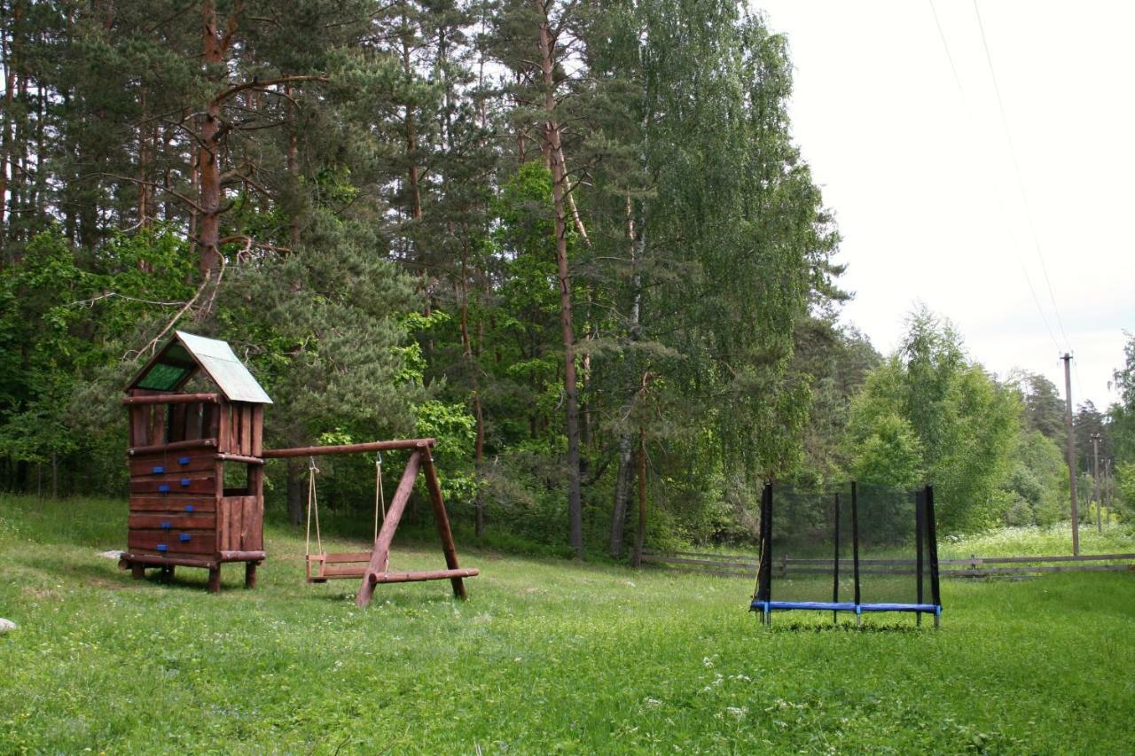 Nature Retreat "Upes Dizvietas" Krāslava Exterior foto